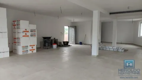 Rent, office space, 140m², Centar, Leskovac - image 6