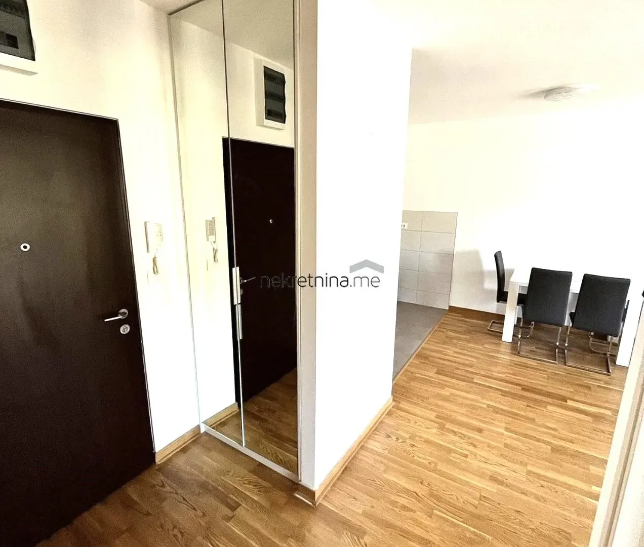 Rent, two bedroom apartment, 64m², City Kej, Podgorica