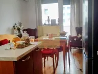 Prodaja, trosoban stan, 65m², Zvezdara Sve Podlokacije, Beograd - image 1