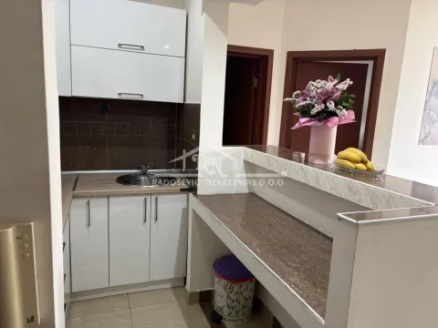 Sale, one bedroom apartment, 39m², Zvezdara Sve Podlokacije, Beograd - image 7
