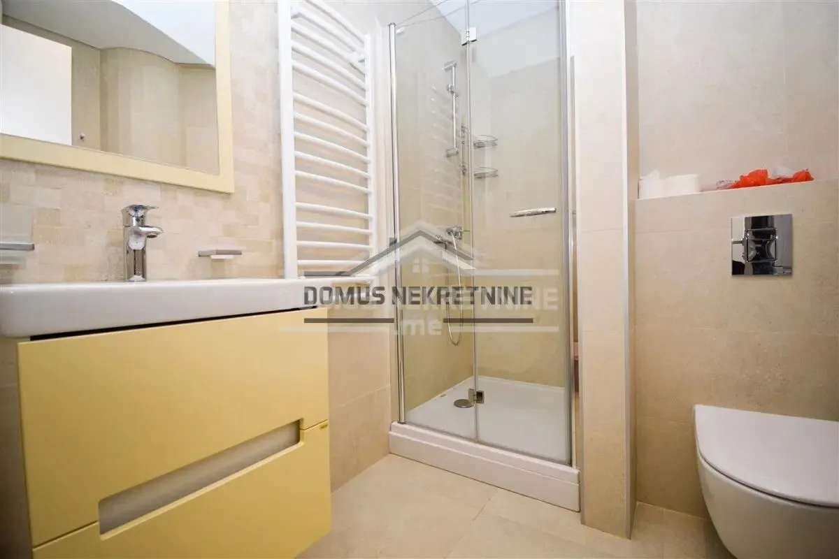 Rent, one bedroom apartment, 55m², Gorica C, Podgorica