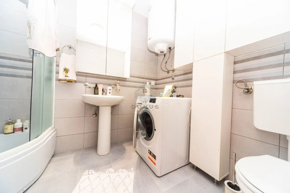 Prodaja, trosoban stan, 87m², Tuški Put, Podgorica