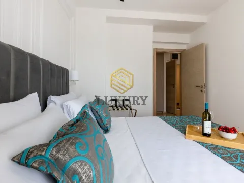 Sale, two bedroom apartment, 68m², Bečići, Budva - image 13