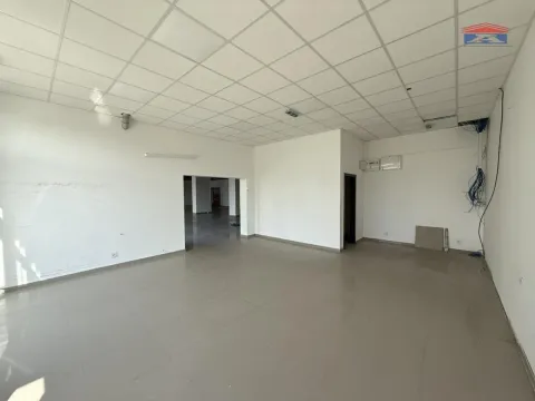 Rent, office space, 310m², Jugovićevo, Novi Sad Sve Podlokacije - image 8
