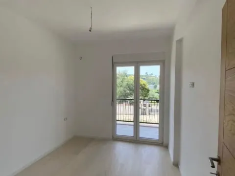 Prodaja, dvosoban stan, 73m², Krivi Most, Podgorica - image 3