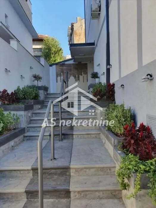 Rent, one bedroom apartment, 37m², Čubura, Beograd