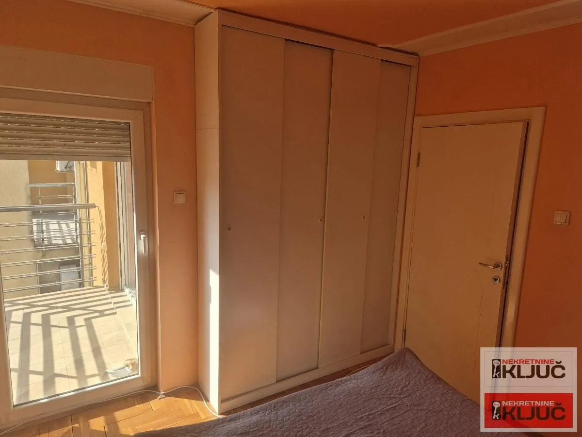 Izdavanje, dvosoban stan, 43m², Grbavica, Novi Sad Sve Podlokacije