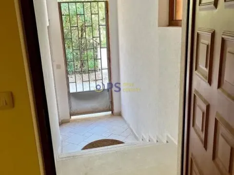 Prodaja, kuća, 275m², Bar, Crna Gora - image 22