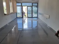 Izdavanje, poslovni prostor, 130m², Drac, Podgorica - image 2