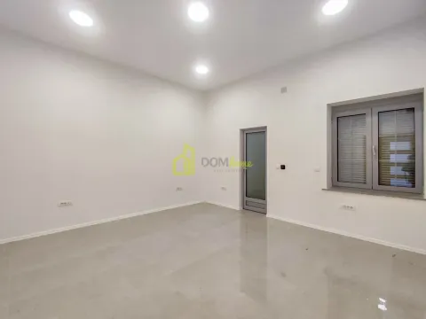 Rent, office space, 55m², Centar, Podgorica - image 6