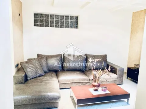 Izdavanje, dvosoban stan, 60m², Palilula Sve Podlokacije, Beograd - image 3