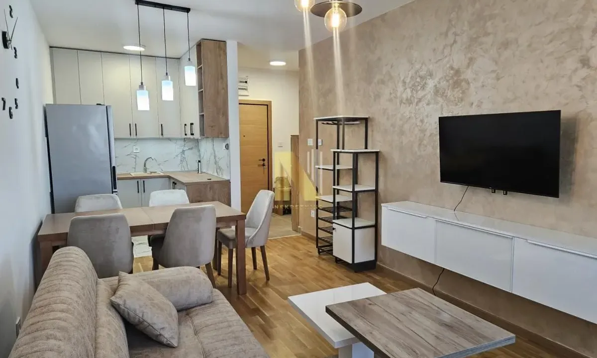 Sale, three bedroom apartment, 59m², Avijatičarsko naselje, Novi Sad Sve Podlokacije