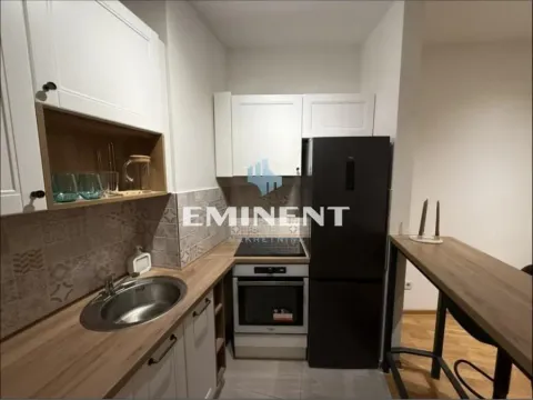 Izdavanje, stan, 49m², Tašmajdan, Palilula Sve Podlokacije - image 4