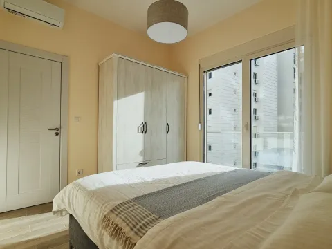 Rent, one bedroom apartment, 49m², Bečići, Budva - image 6