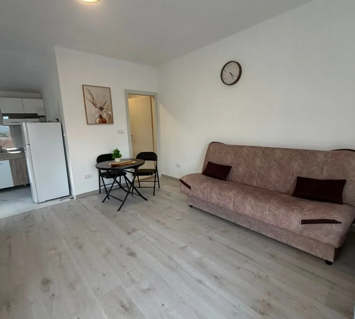 Rent, studio apartment, 36m², Radanovići, Kotor