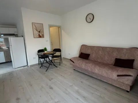 Rent, studio apartment, 36m², Radanovići, Kotor - image 7