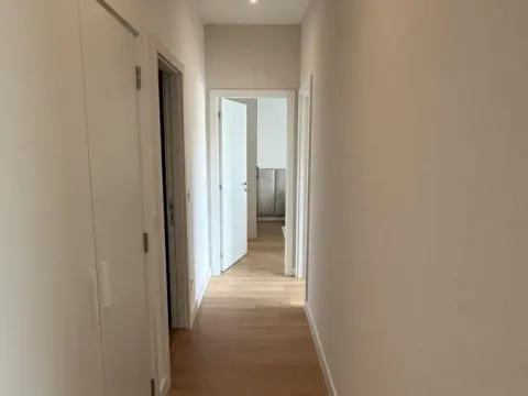 Izdavanje, trosoban stan, 71m², Savski Venac, Beograd - image 5