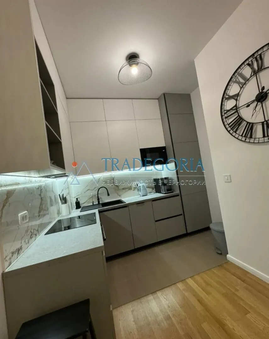 Prodaja, jednosoban stan, 79m², Bečići, Budva
