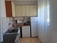 Rent, house, 105m², Tološi, Podgorica - image 4