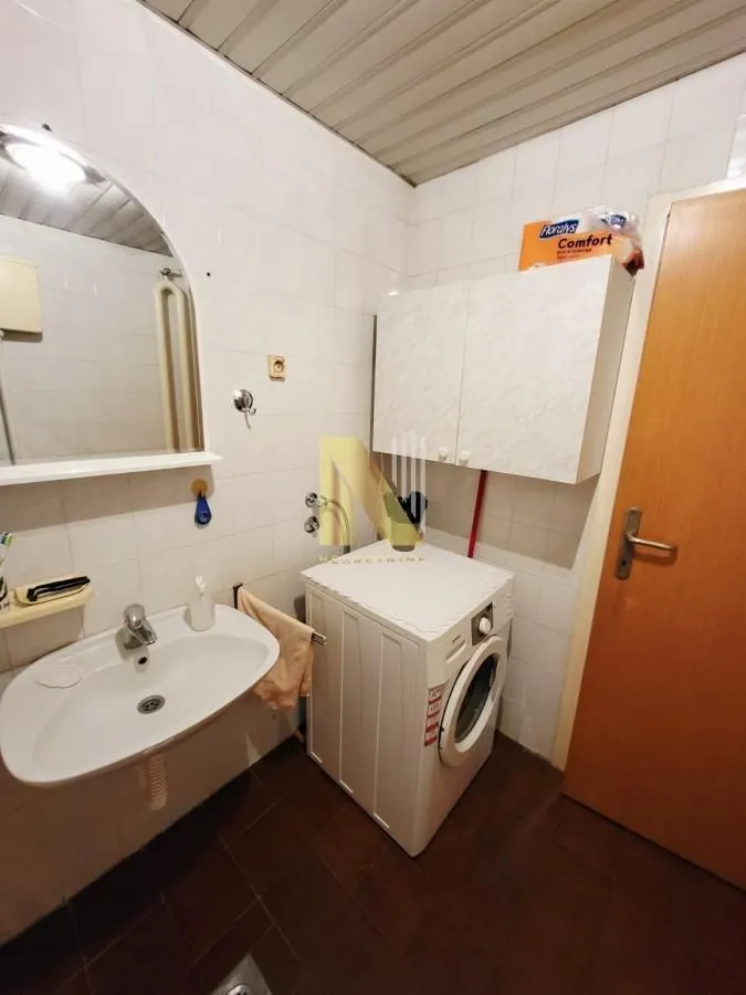 Prodaja, dvosoban stan, 67m², Novo naselje, Novi Sad