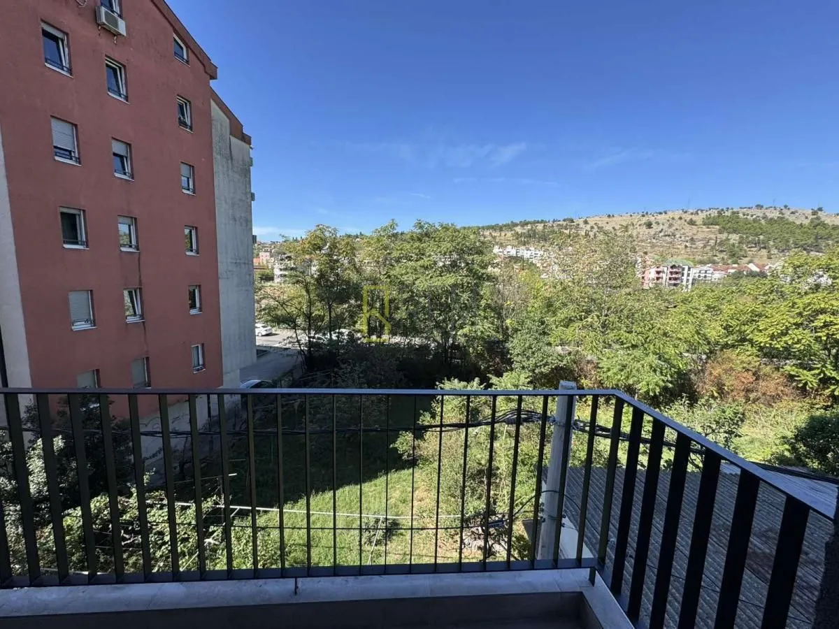 Prodaja, jednosoban stan, 43m², Vezirov Most, Podgorica