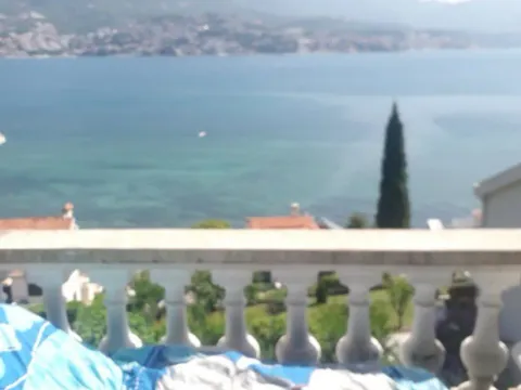 Prodaja, garsonjera, 33m², Njivice, Herceg Novi