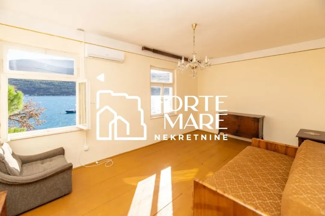 Sale, three bedroom apartment, 131m², Đenovići, Herceg Novi