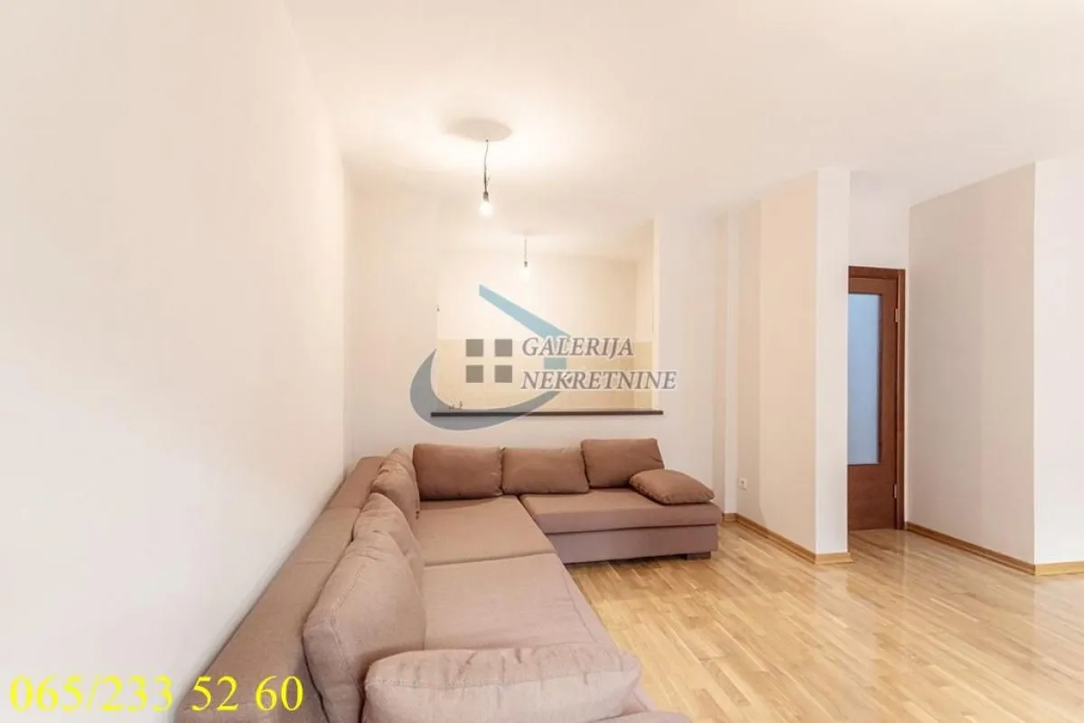 Sale, two bedroom apartment, 74m², Vračar Hram, Vračar Sve Podlokacije