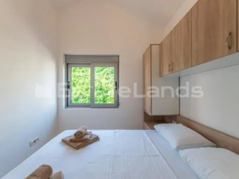 Rent, two bedroom apartment, 65m², Donja Lastva, Tivat - image 6