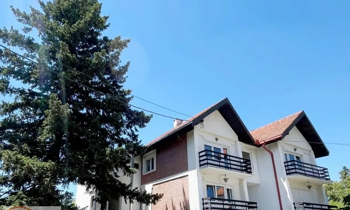 Sale, house, 453m², Sremčica, Beograd