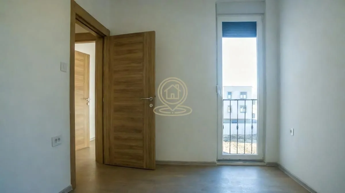 Prodaja, četvorosoban stan, 78m², Sremska Kamenica, Petrovaradin