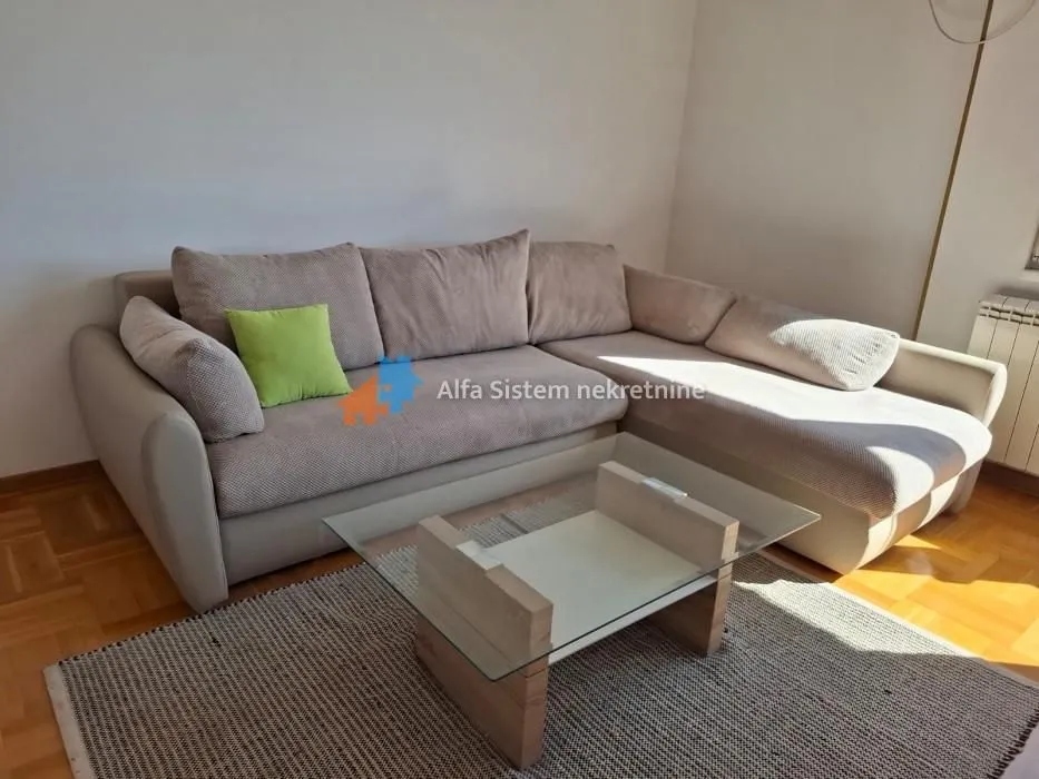 Rent, three bedroom apartment, 64m², Centar Sve Podlokacije, Beograd