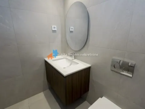 Izdavanje, stan, 78m², Savski Venac, Beograd - image 7