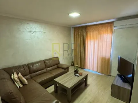 Sale, one bedroom apartment, 49m², Centar, Podgorica