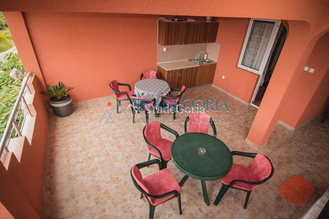 Prodaja, ugostiteljski objekat, 376m², Dobra Voda, Bar