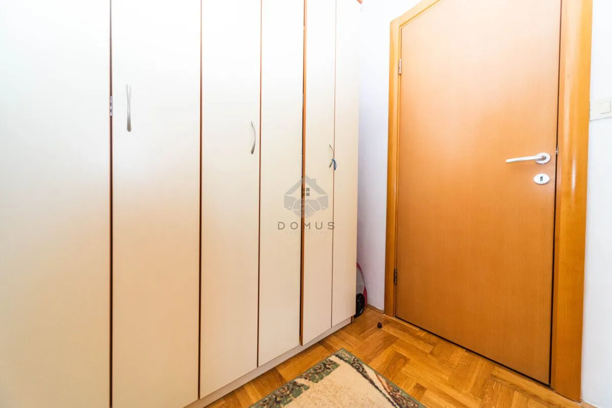 Izdavanje, dvosoban stan, 75m², Stari Aerodrom, Podgorica
