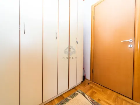 Izdavanje, dvosoban stan, 75m², Stari Aerodrom, Podgorica - image 10