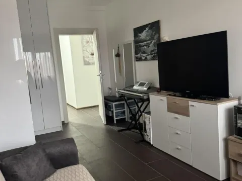 Prodaja, trosoban stan, 85m², Ruma, Srbija - image 14