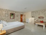 Prodaja, kuća, 410m², Kotor, Crna Gora - image 38