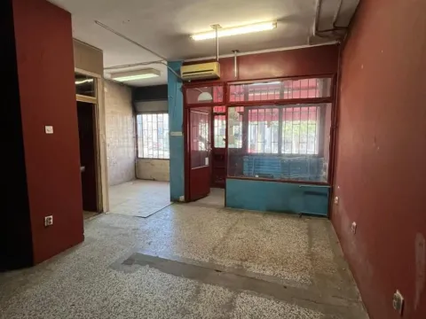 Prodaja, poslovni prostor, 41m², Zvezdara Sve Podlokacije, Beograd - image 1