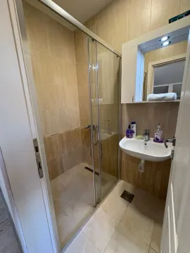 Izdavanje, kuća, 350m², Zlatica, Podgorica - image 11