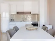 Izdavanje, jednosoban stan, 72m², Bečići, Budva - image 9