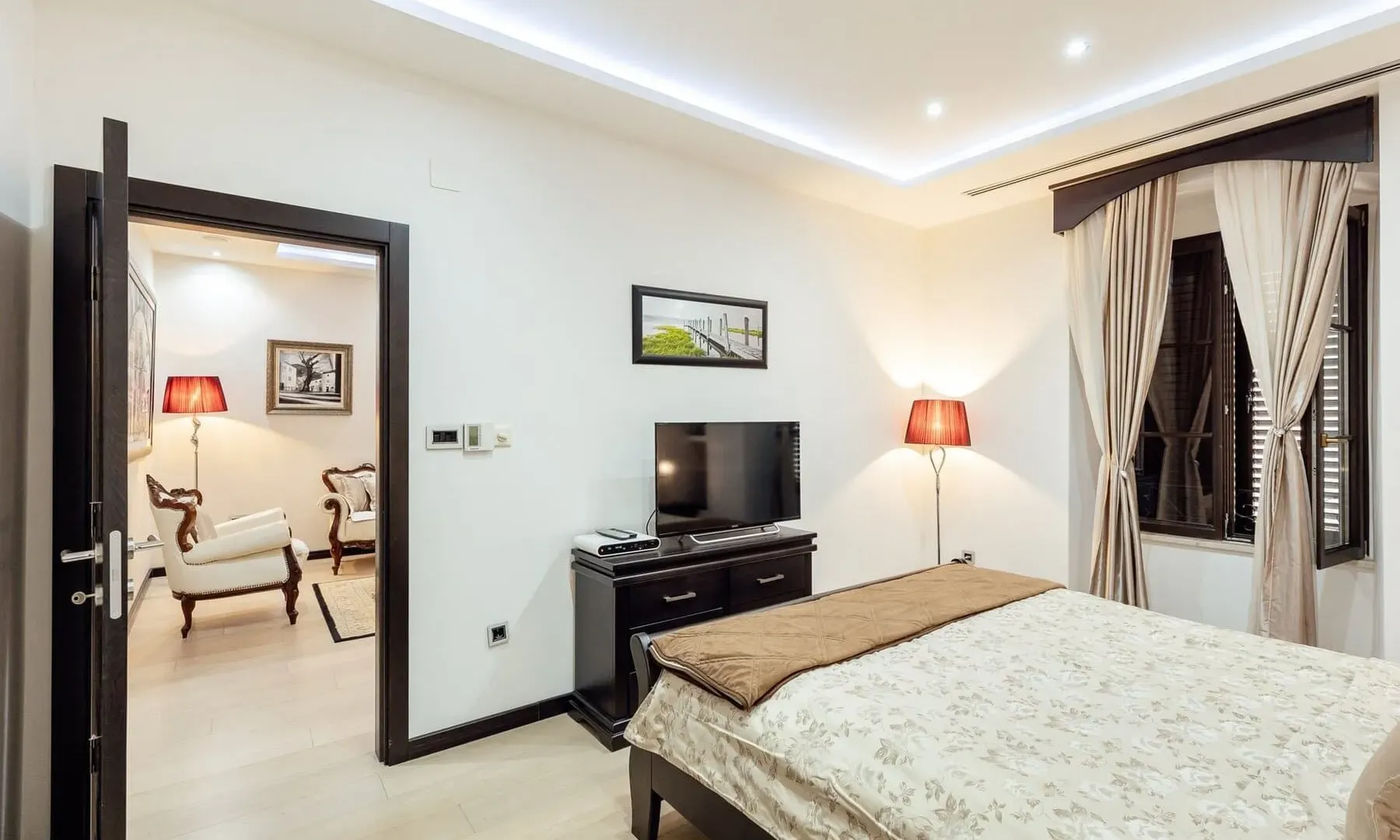 Prodaja, dvosoban stan, 117m², Stari Grad Kotor, Kotor