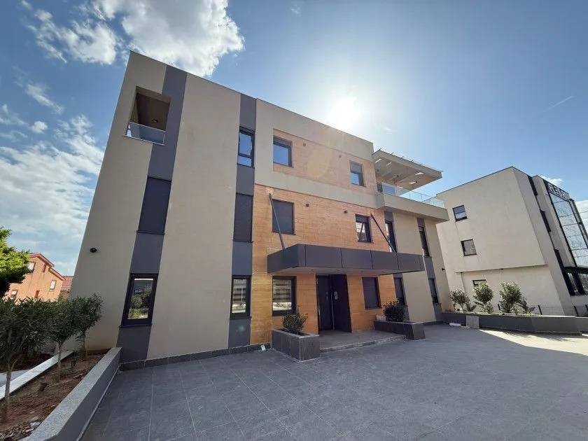 Prodaja, dvosoban stan, 67m², Donja Gorica, Podgorica