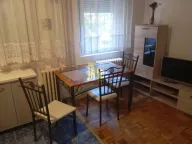 Izdavanje, trosoban stan, 48m², Novo naselje, Novi Sad - image 2