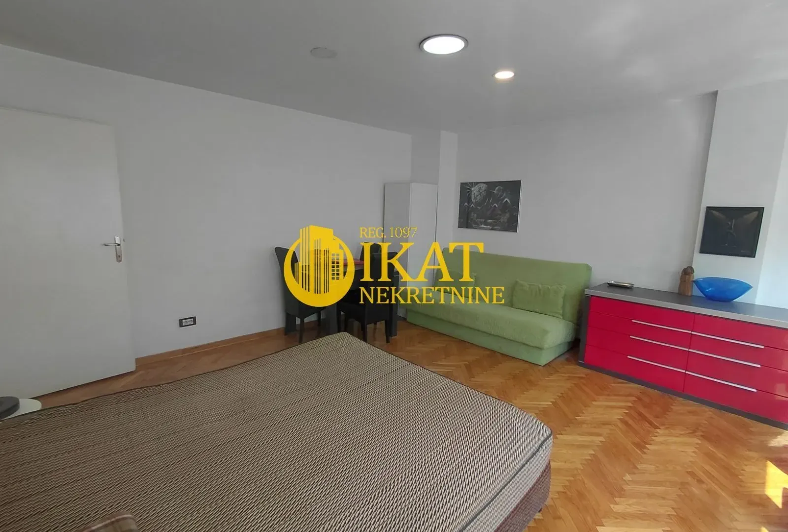 Sale, one bedroom apartment, 30m², Vračar Hram, Vračar Sve Podlokacije