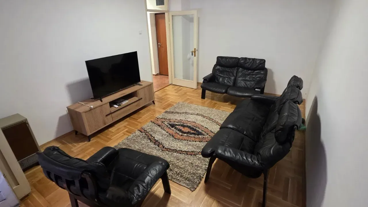 Izdavanje, jednosoban stan, 56m², Preko Morače, Podgorica