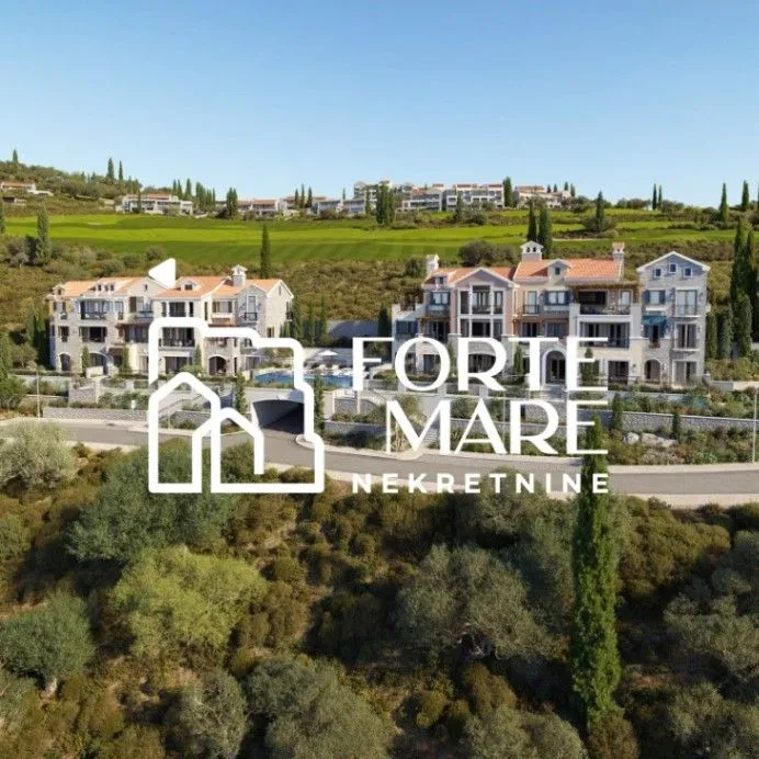 Prodaja, trosoban stan, 140m², Luštica Bay, Tivat