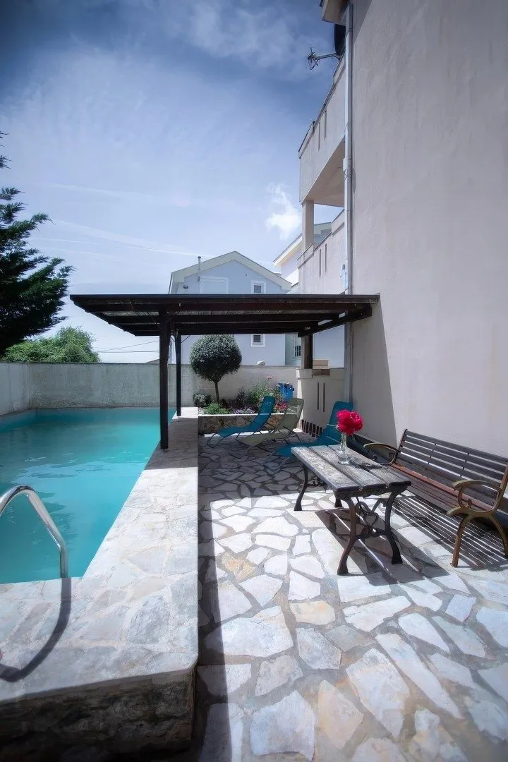Sale, house, 300m², Krimovica, Kotor