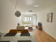 Izdavanje, dvosoban stan, 76m², Central Point, Podgorica - image 1